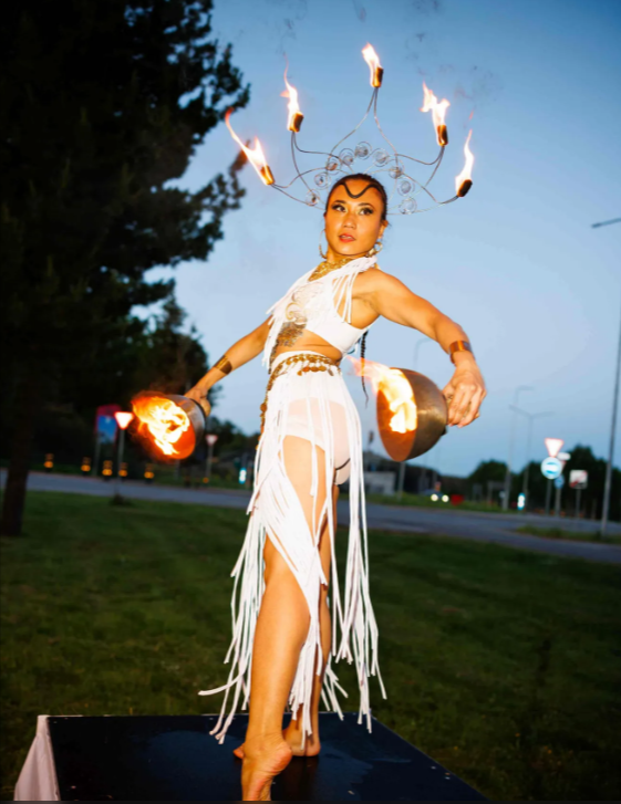 suryafirestudio white party